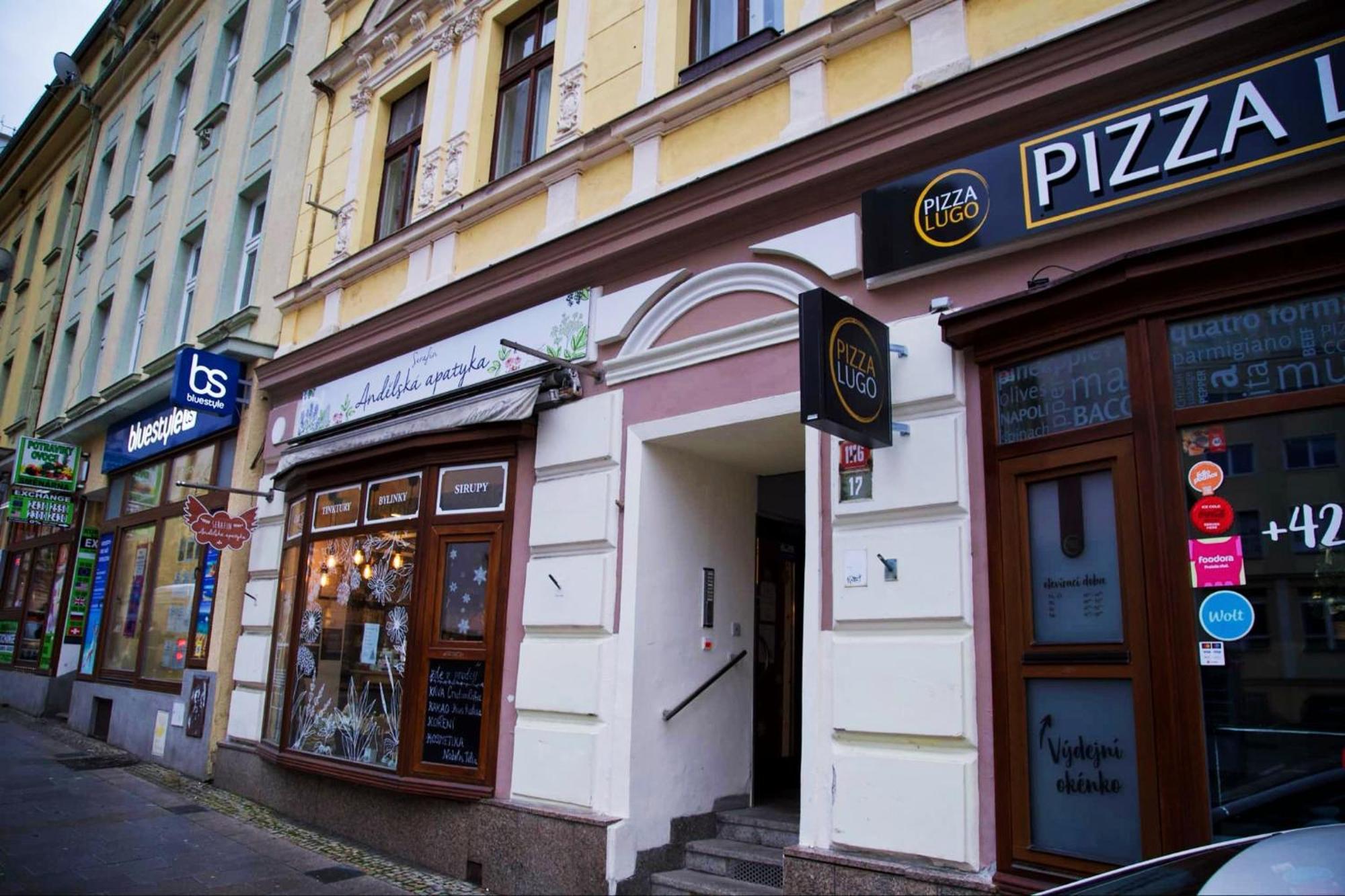 Family Apartment Kv Карловы Вары Экстерьер фото
